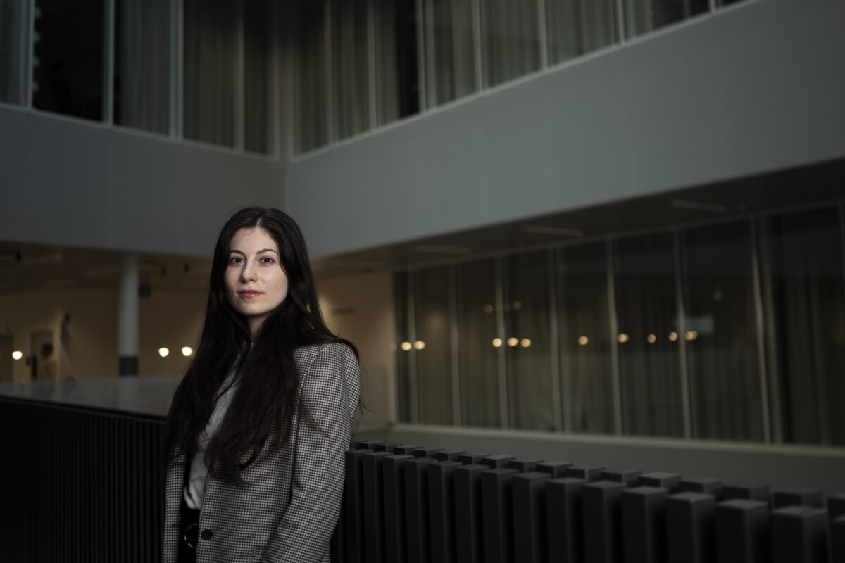 Karina Grigorian, forskare vid Folkhälsovetenskapliga institutionen, Stockholms universitet